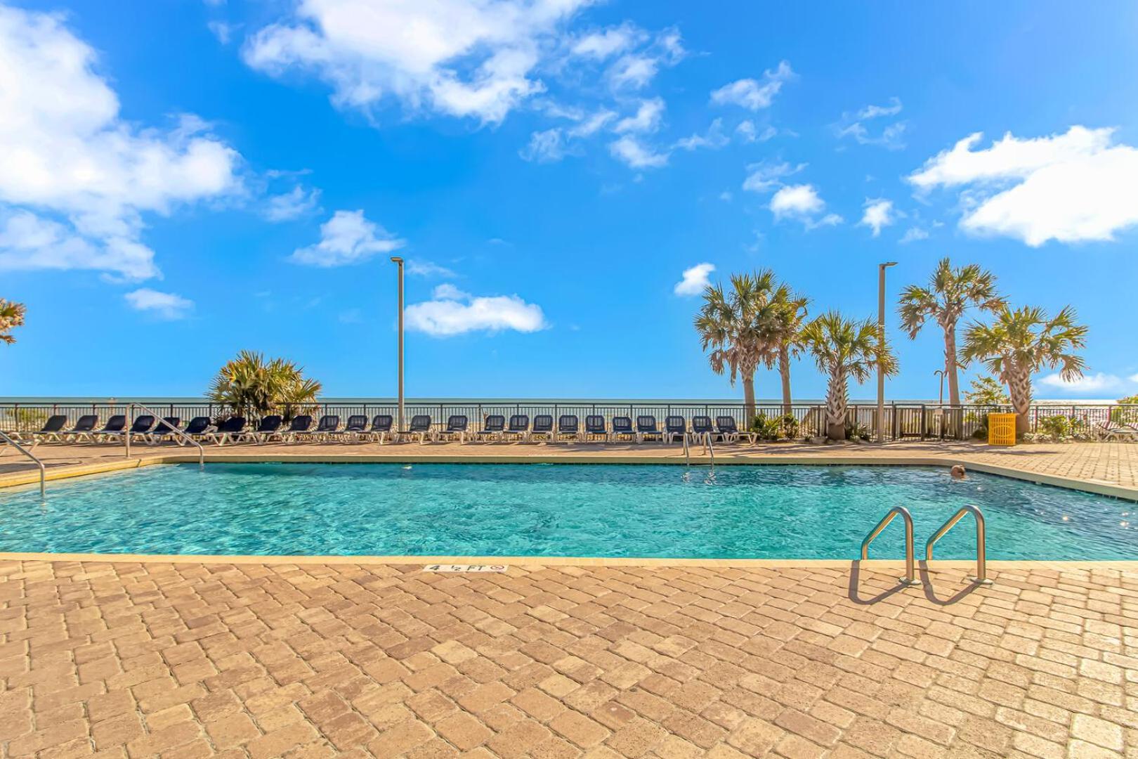 Oceanview 1 Bedroom Suite Landmark Resort 548 Perfect For A Couple Or Party Of 4 Myrtle Beach Eksteriør bilde