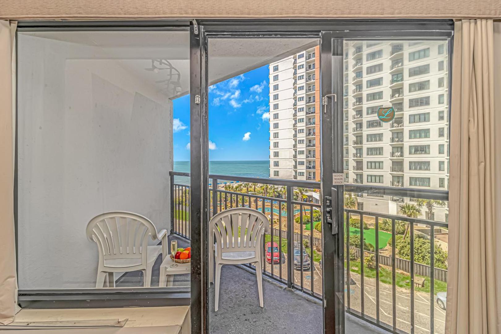 Oceanview 1 Bedroom Suite Landmark Resort 548 Perfect For A Couple Or Party Of 4 Myrtle Beach Eksteriør bilde